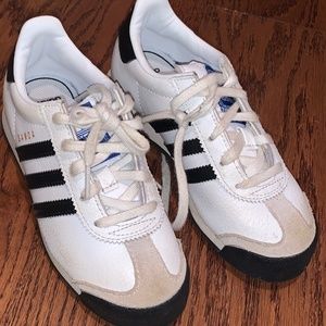 Adidas Boys Samoa size 13
